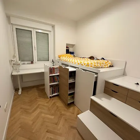 Apartament Spacious 2br In Center With Balcony *